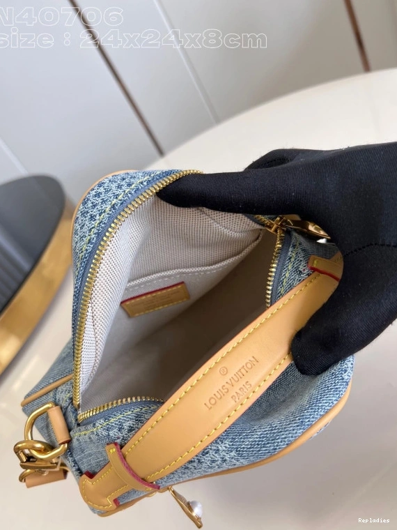 Rep ladies VUITTON Messenger-24*24*8CM Chess LOUIS 0711